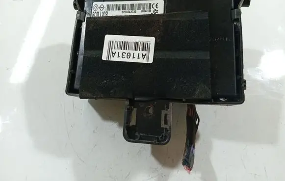 Renault Clio III Comfort/convenience module 8200383473