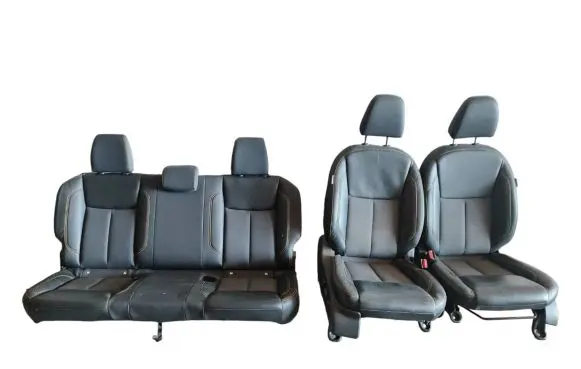 Nissan Navara D23 Seat set 