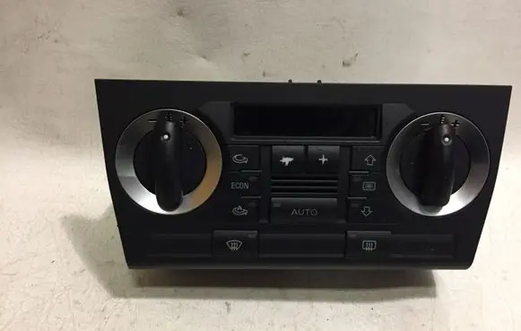 Audi A3 S3 8P Climate control unit 8P0820043K