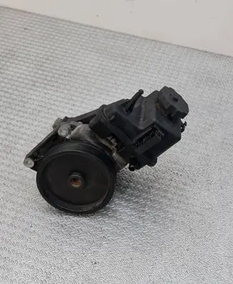 Mercedes-Benz C W204 Power steering pump A0064661501 7693900509