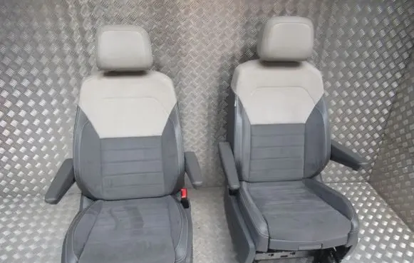 Volkswagen Multivan T5 Front driver seat 