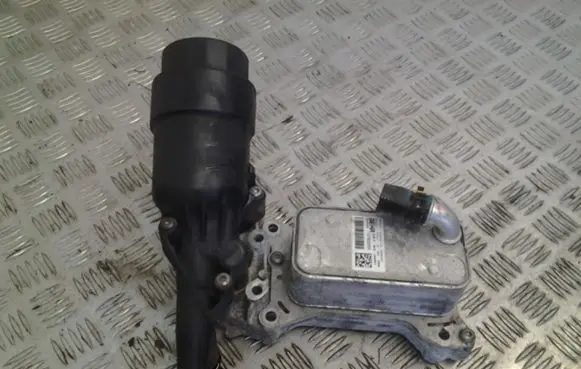 Mercedes-Benz Sprinter W906 Oil filter mounting bracket A6511801165 U7902000