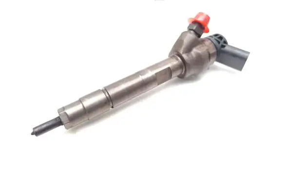 BMW 3 E90 E91 Fuel injector 7810702 0445110382