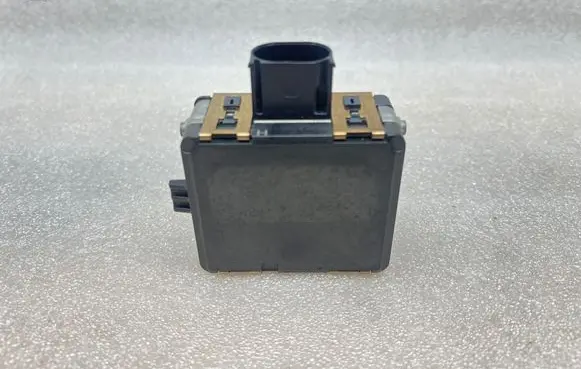 Audi Q3 F3 Distronic sensor radar 3Q0907590L 0203304992 3Q0907590
