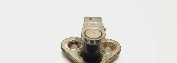 Citroen Xsara Picasso Rear door lock loop/hook striker 