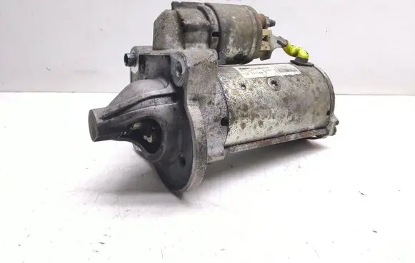 Volvo V40 Starter motor 30659478