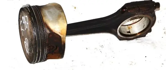 Opel Astra G Piston with connecting rod Z16XE