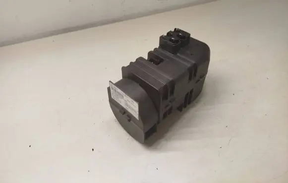 Mercedes-Benz GL X166 Secondary air pump 0132006417 A0008005648 A0008005748