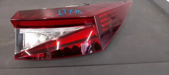 Skoda Enyaq iV Rear/tail lights