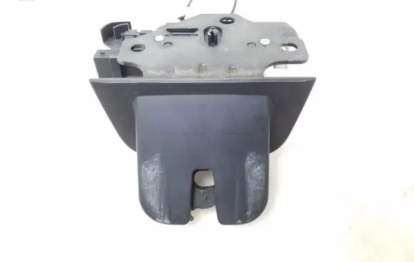 Audi A4 S4 B7 8E 8H Loading door lock 8E9827520A