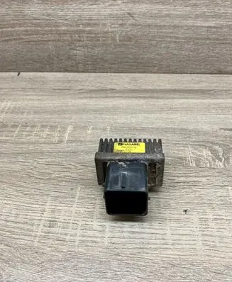 Nissan Qashqai Glow plug pre-heat relay 8200772800