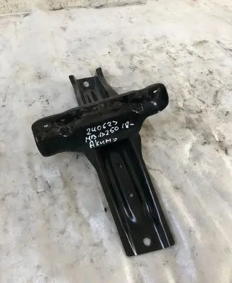 Mercedes-Benz B W246 W242 Battery bracket 