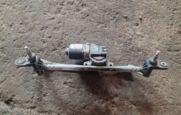Fiat Bravo Front wiper linkage and motor