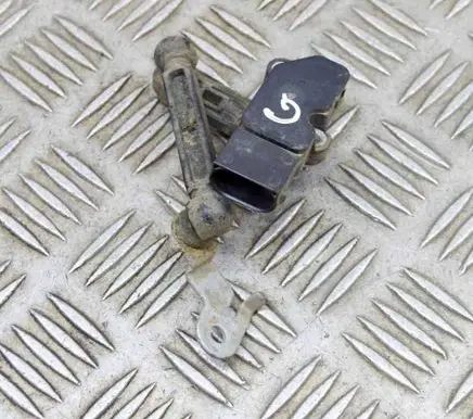 Rear air suspension level height sensor