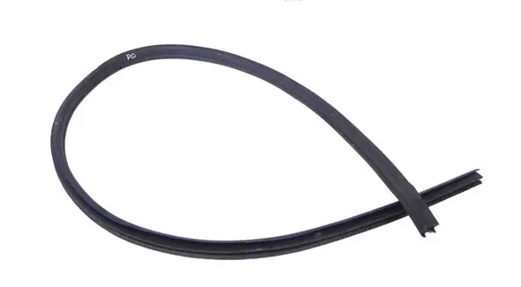 BMW Z4 E89 Rubber seal front door (on door) 7046101 7046102
