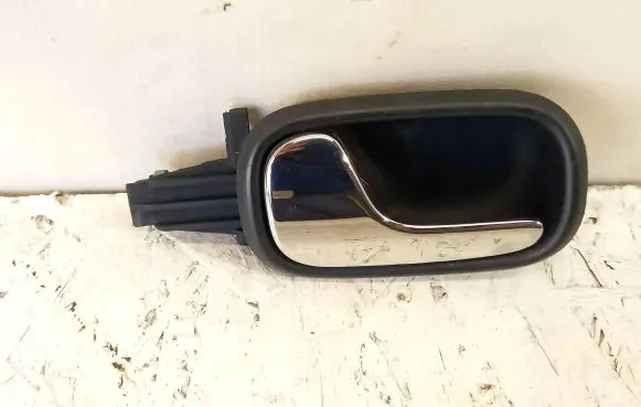 Audi A4 S4 B5 8D Rear door interior handle 8D0839019