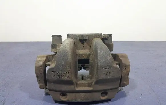 Volvo XC90 Front brake caliper 31381442
