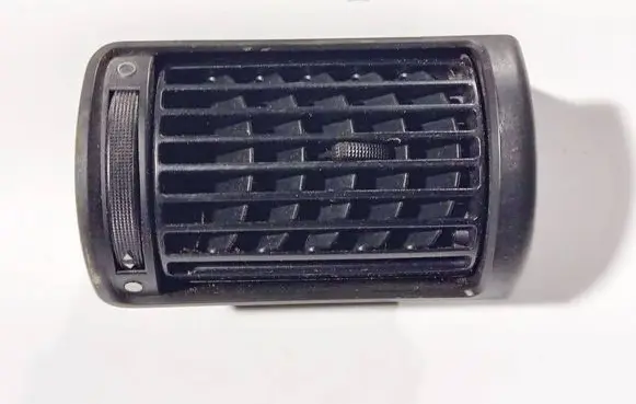 Audi A4 S4 B5 8D Dash center air vent grill 8d1820902