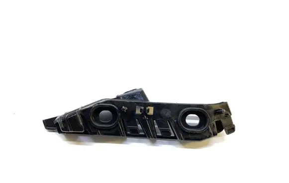 Volkswagen PASSAT B8 Front bumper mounting bracket 3G0807049