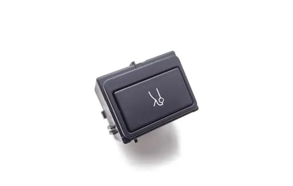 Jaguar I-Pace Tailgate opening switch M9R311B654AA