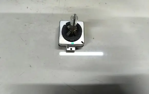 BMW X5 E70 Xenon bulb 9285141294 002248