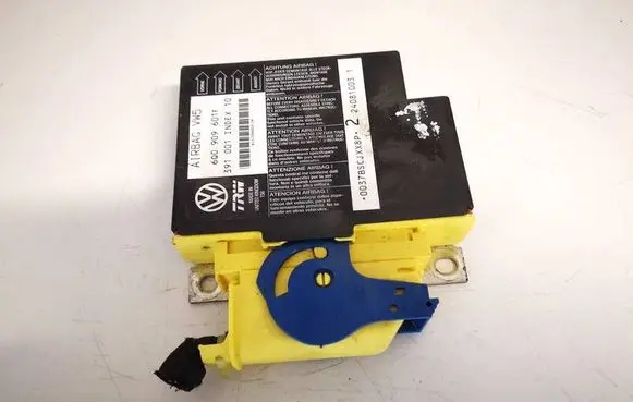 Volkswagen Polo IV 9N3 Airbag control unit/module 6q0909601f 391001