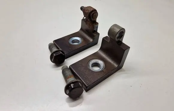 BMW X3 F25 Front door hinge set 7068077 7205549