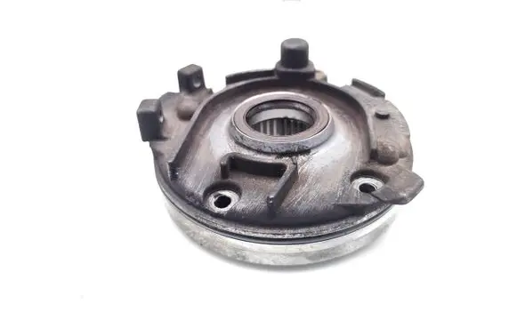 Volvo XC90 Oil pump 3063737