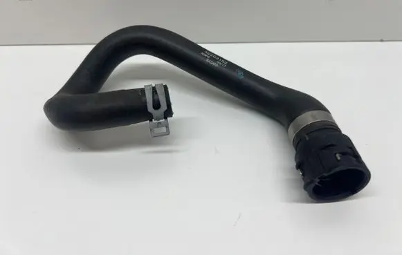 Volvo V40 Engine coolant pipe/hose 32203162 8888627392