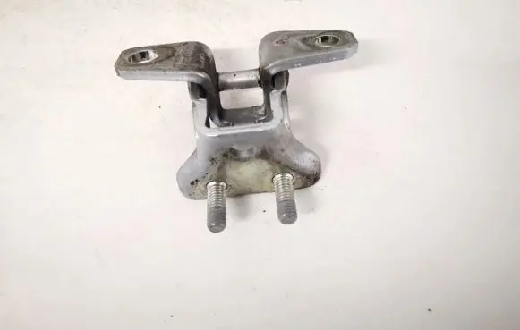 Mitsubishi Outlander Rear door lower hinge