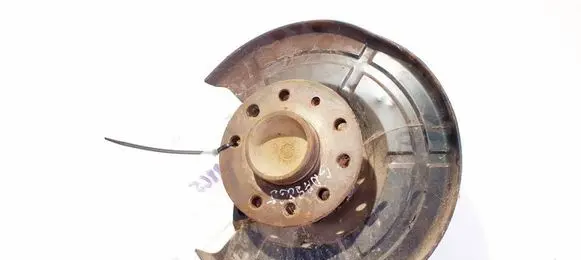 Opel Astra H Rear brake disc plate dust cover 