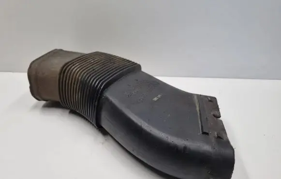 Mercedes-Benz E W211 Air intake hose/pipe A6120940287 6120940287