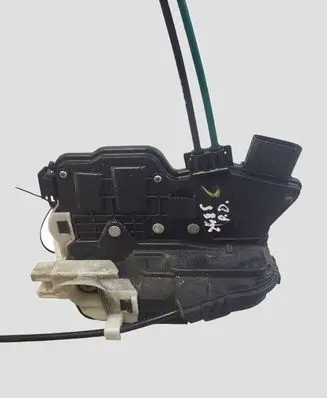 KIA Sorento Front door lock 5220SXM0D0