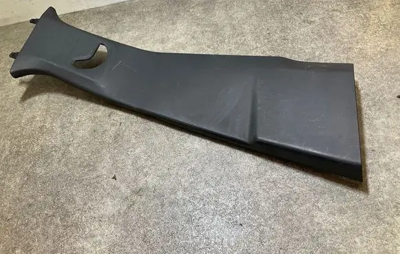 Citroen C4 III e-C4 (B) pillar trim (top) 118535A0 98334467ZD 118607A0