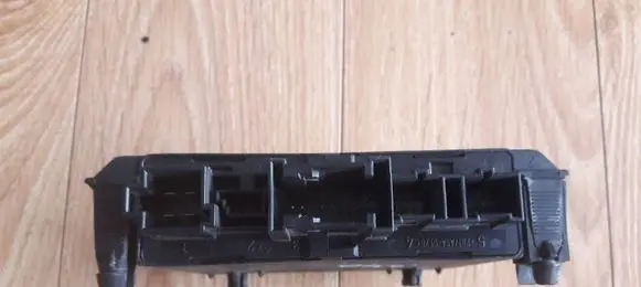Mercedes-Benz C W203 Door control unit/module 2038206626 351391