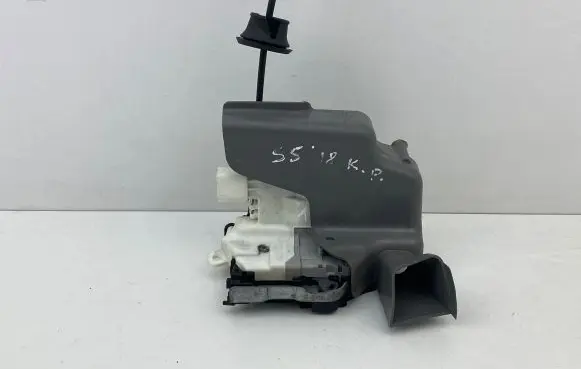 Audi A5 Front door lock 8X1837015C
