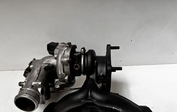 Audi A3 S3 8P Turbo 06F145701D HJ7100828500074 K0353039700105