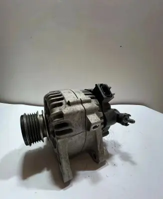 Hyundai i20 (PB PBT) Generator/alternator 37300-2A050 373002A050