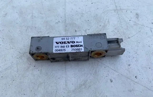 Volvo V70 Airbag deployment crash/impact sensor 9452777