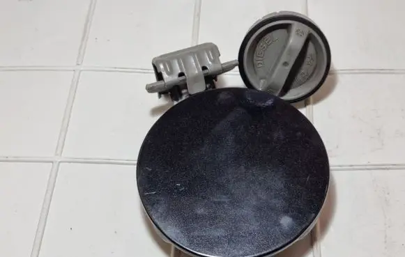 Fuel tank filler cap