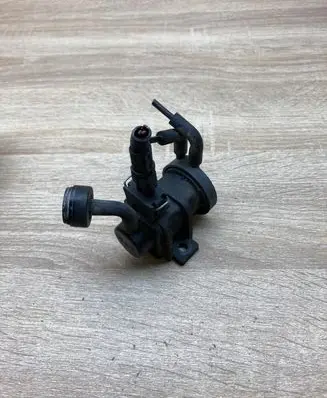 Opel Vectra C Vacuum valve 09128022