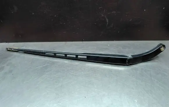 Audi A6 S6 C6 4F Front wiper blade arm 4F1955410