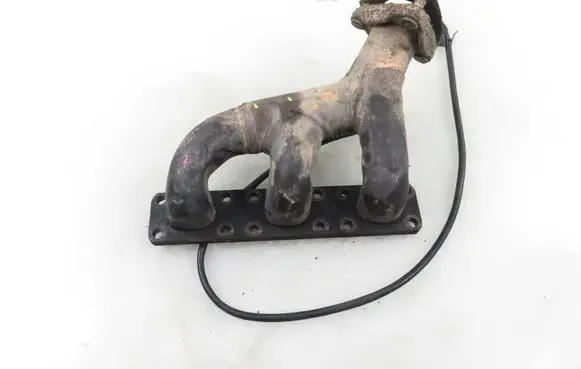 BMW 5 E39 Exhaust manifold 1740731