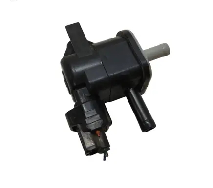Toyota Yaris Vacuum valve 90910TC001 VN1362007011