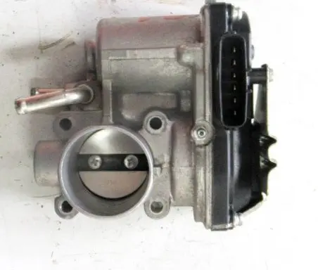 Mitsubishi Space Star Throttle body valve 