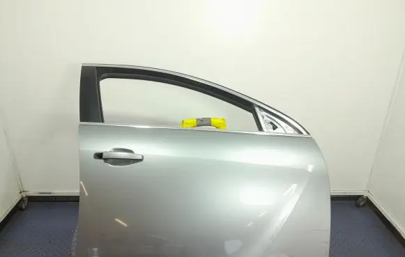 Opel Insignia A Front door
