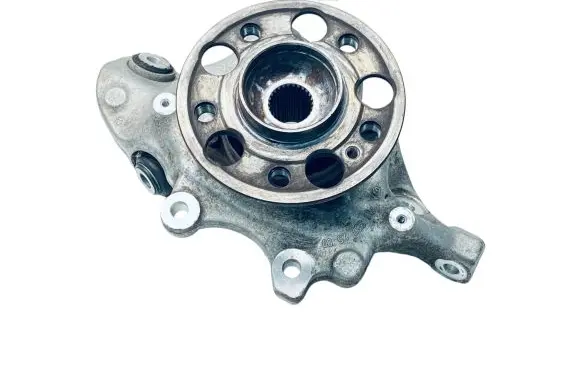 Rear wheel hub