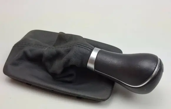 Mercedes-Benz GLK (X204) Gear lever shifter trim leather/knob A2042673310 DBHD801191