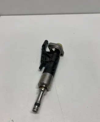 BMW X3 G01 Fuel injector 0261500541