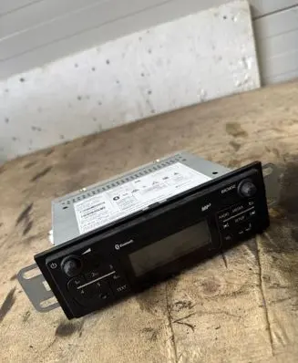 Renault Master III Radio/CD/DVD/GPS head unit 280215396R